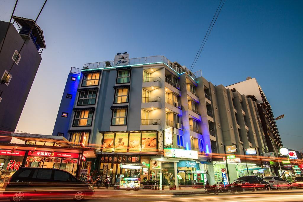 Paksaa Boutique Hotel Patong Luaran gambar
