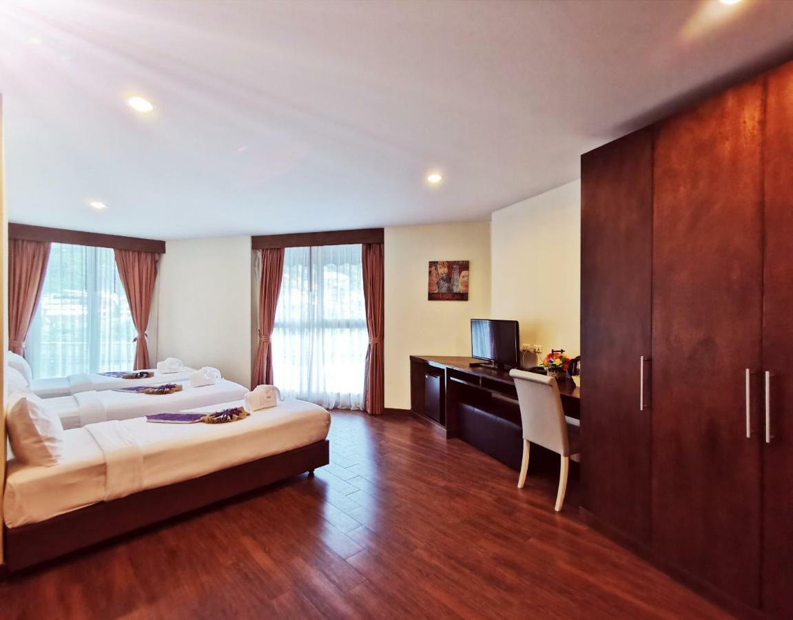 Paksaa Boutique Hotel Patong Luaran gambar