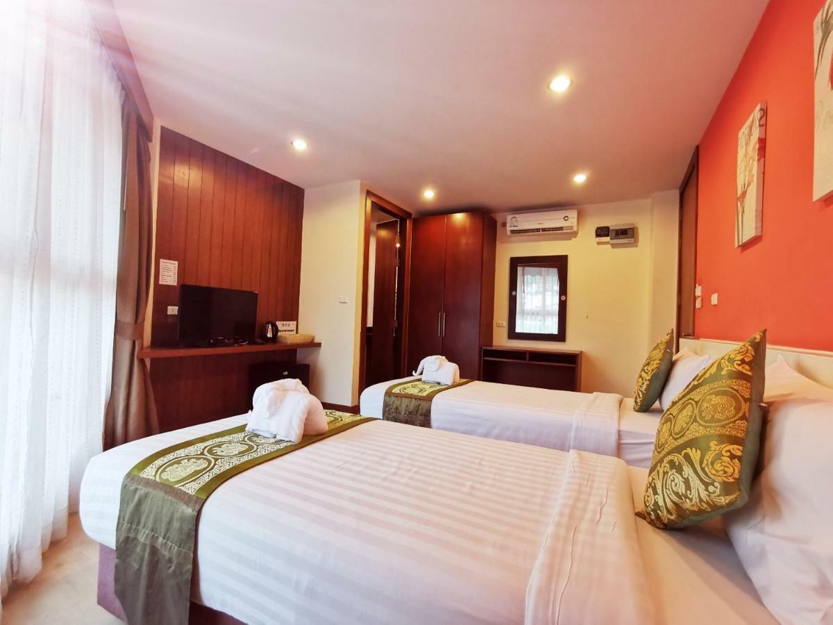 Paksaa Boutique Hotel Patong Luaran gambar