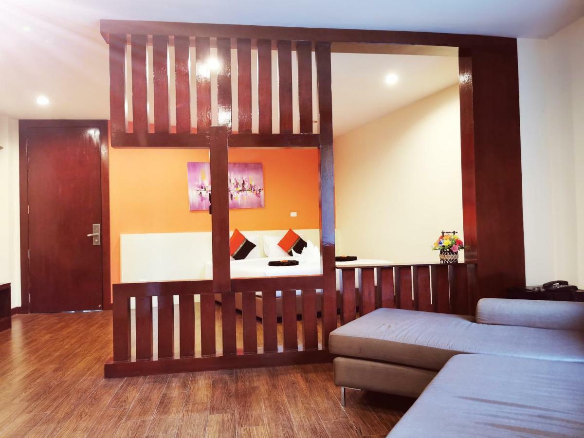 Paksaa Boutique Hotel Patong Luaran gambar