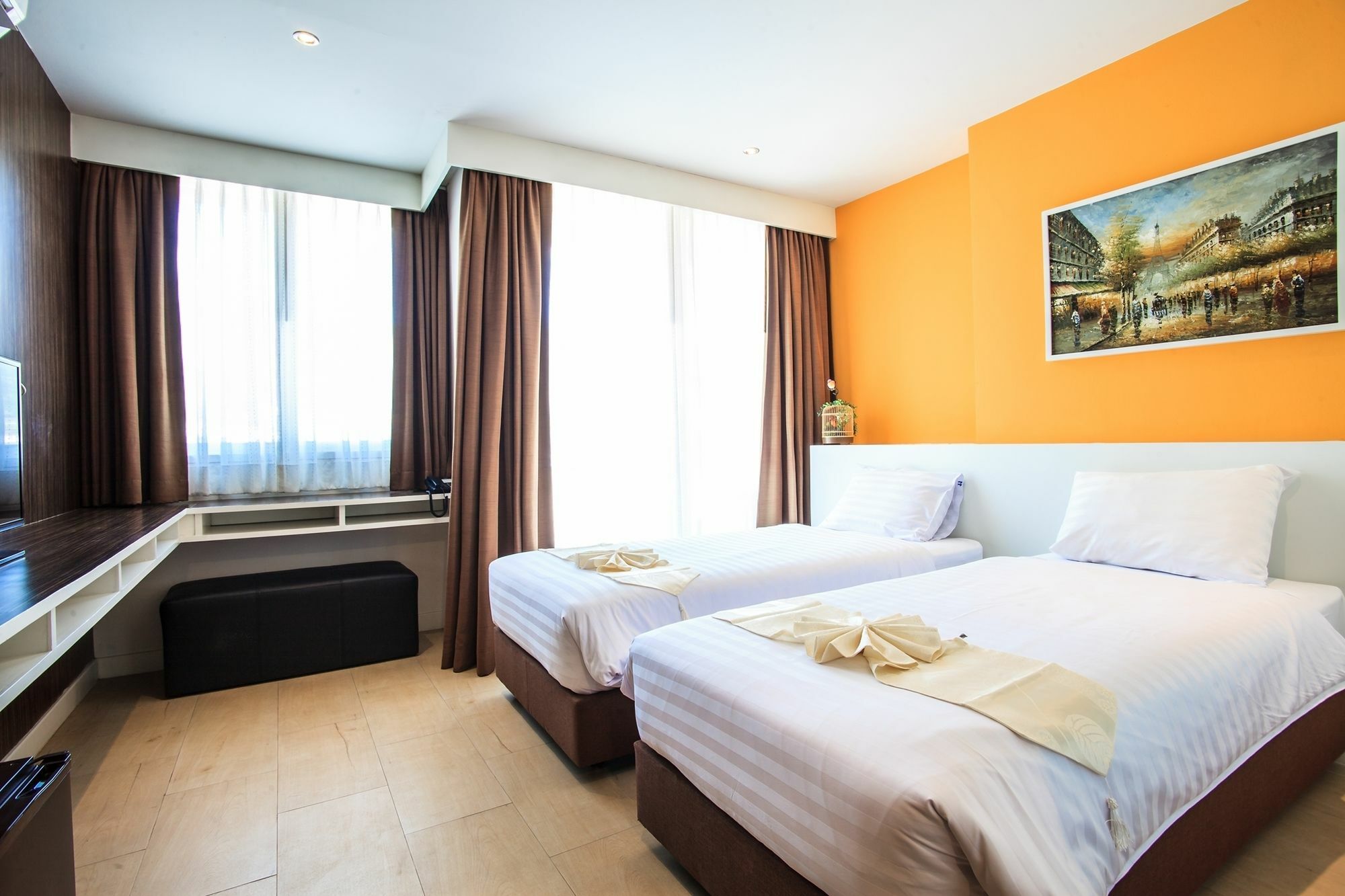 Paksaa Boutique Hotel Patong Luaran gambar